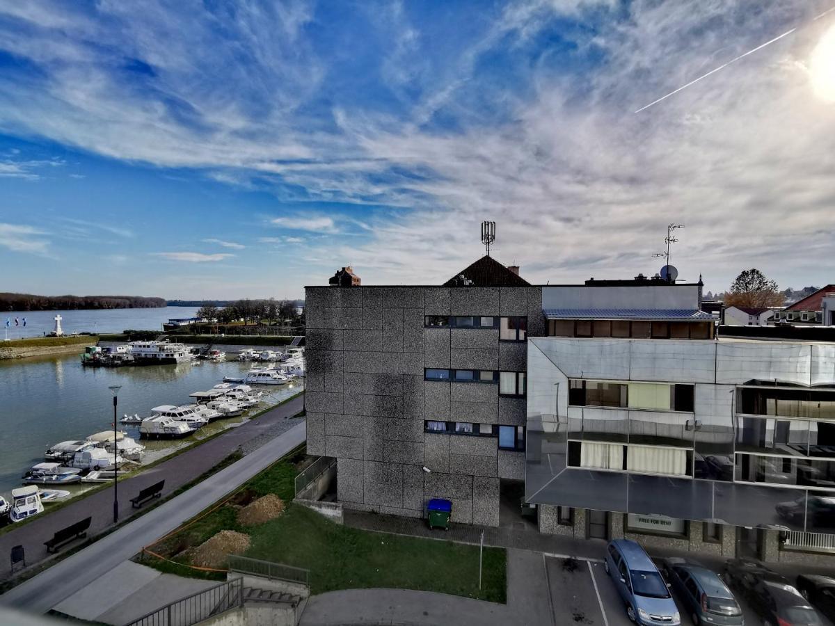 Goreta032 Apartment Вуковар Екстериор снимка